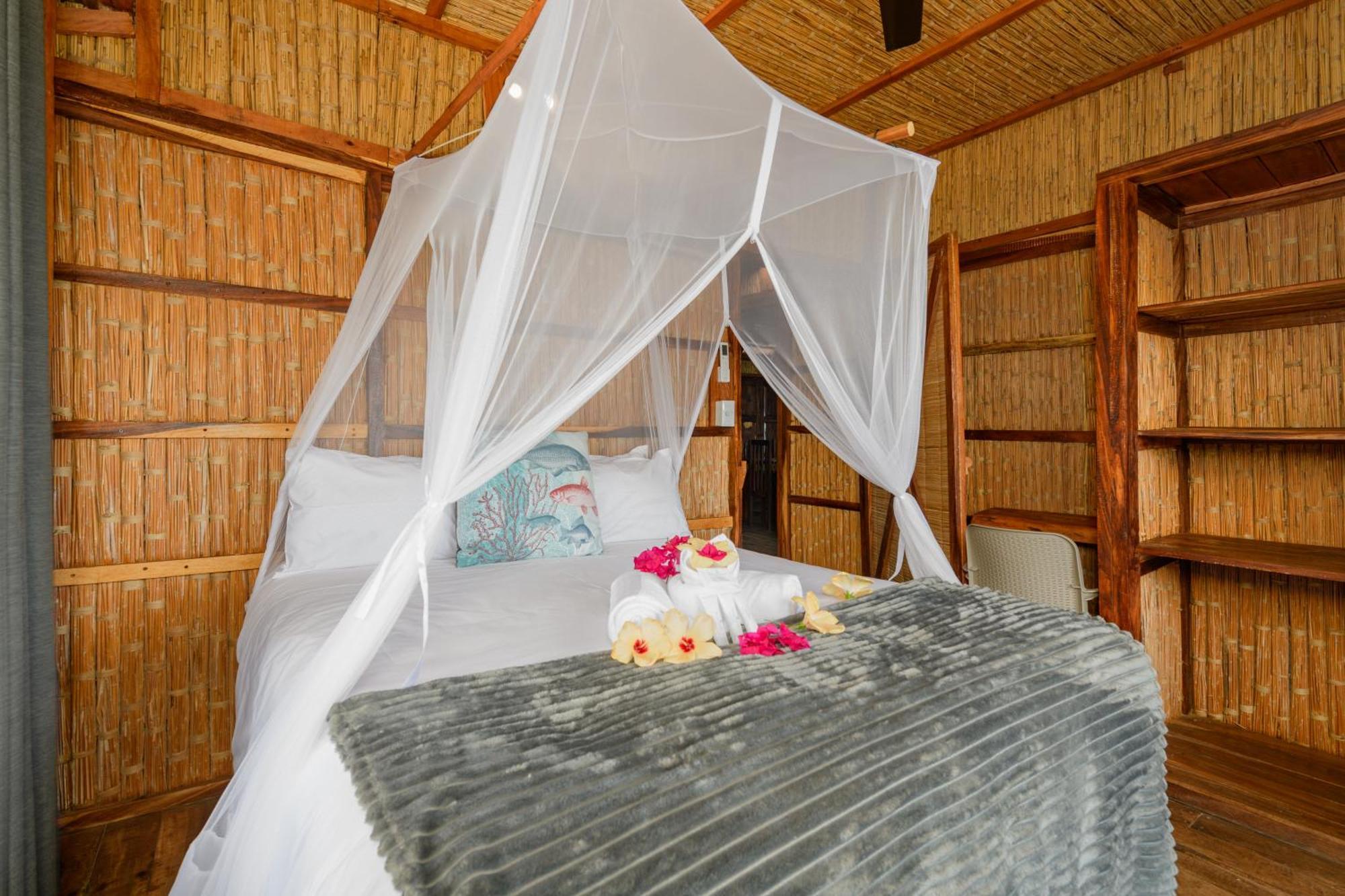 Ocean Pearl Beach Lodge วิลันคูลอส ภายนอก รูปภาพ