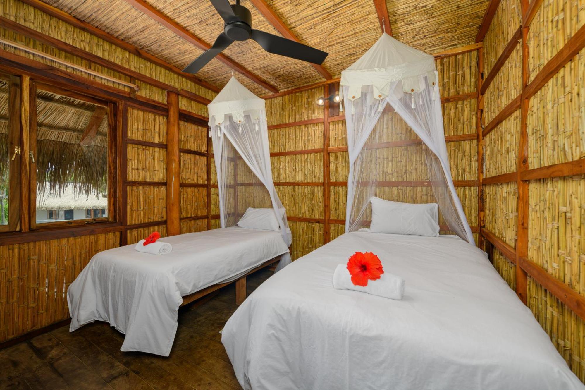 Ocean Pearl Beach Lodge วิลันคูลอส ภายนอก รูปภาพ