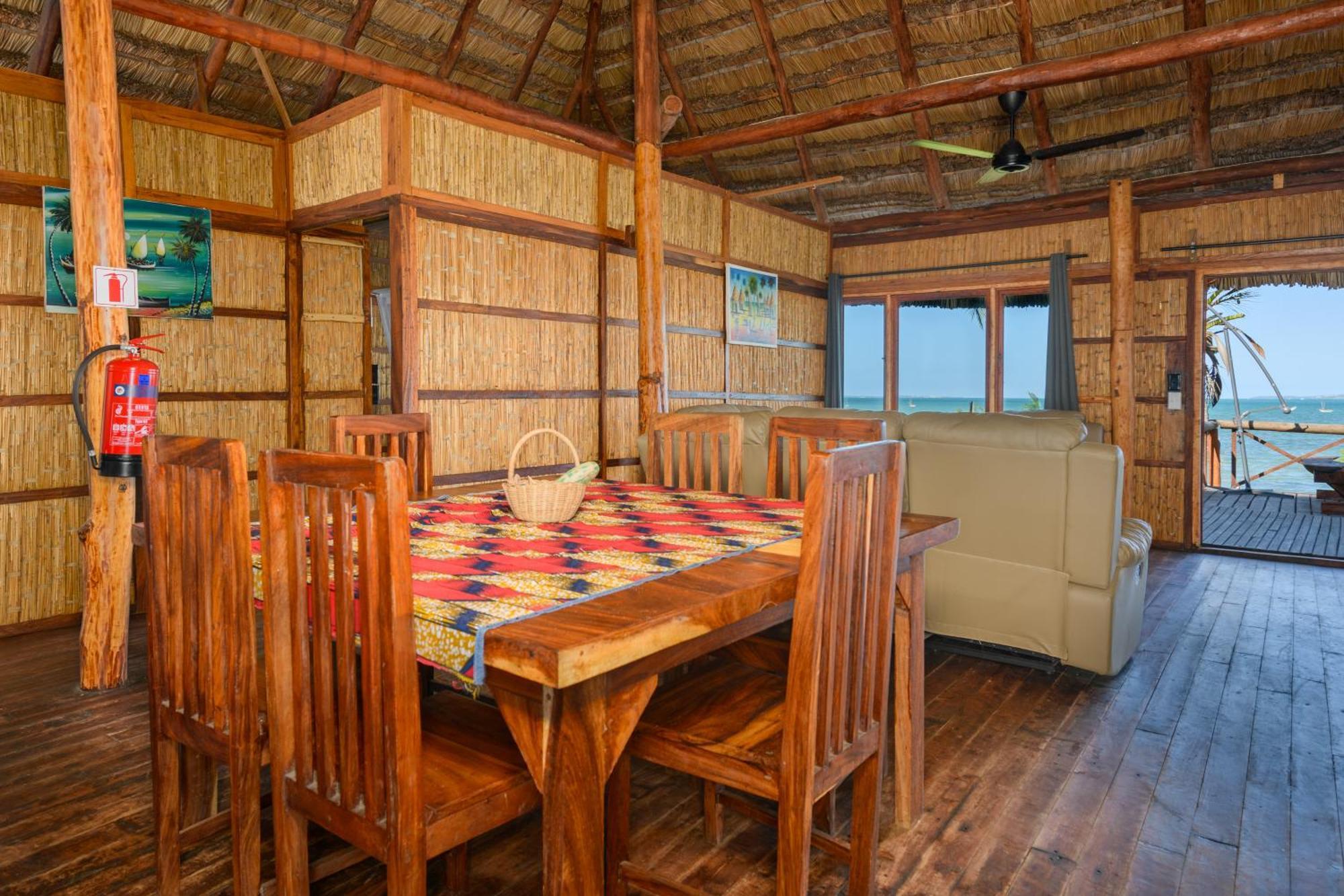 Ocean Pearl Beach Lodge วิลันคูลอส ภายนอก รูปภาพ