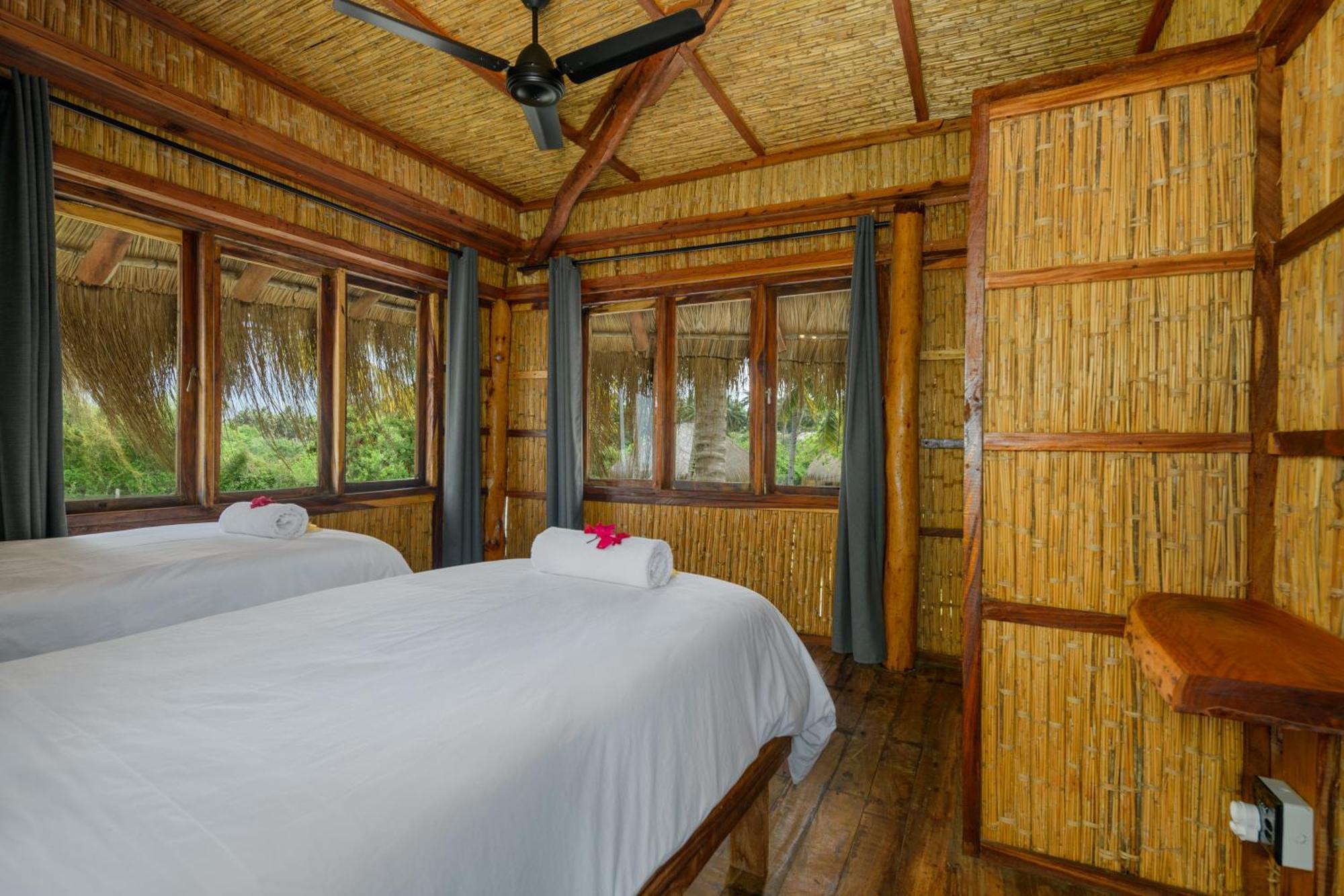 Ocean Pearl Beach Lodge วิลันคูลอส ภายนอก รูปภาพ