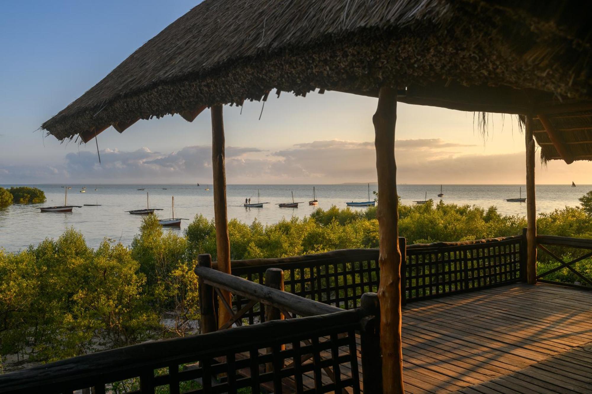 Ocean Pearl Beach Lodge วิลันคูลอส ภายนอก รูปภาพ