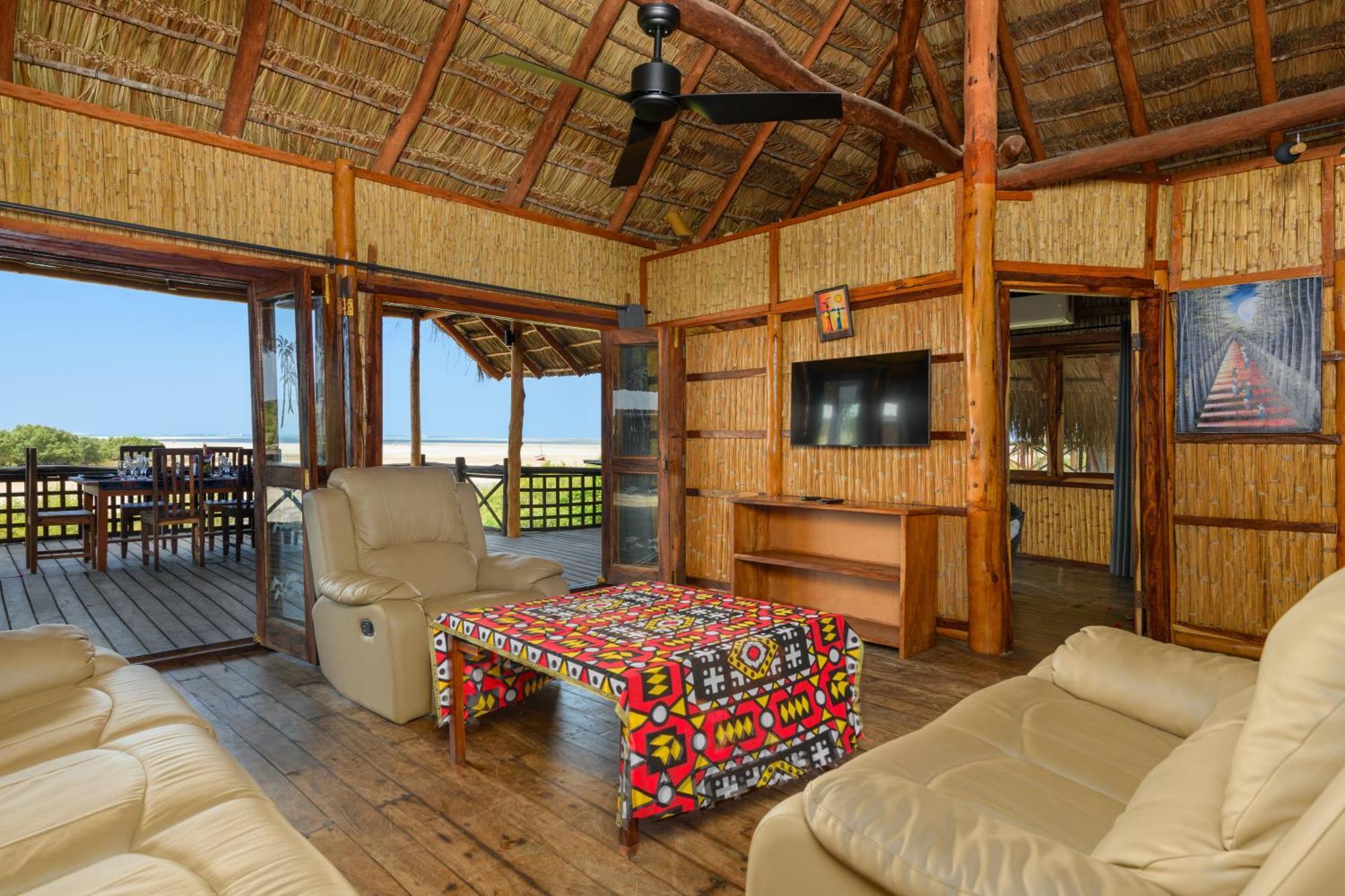 Ocean Pearl Beach Lodge วิลันคูลอส ภายนอก รูปภาพ