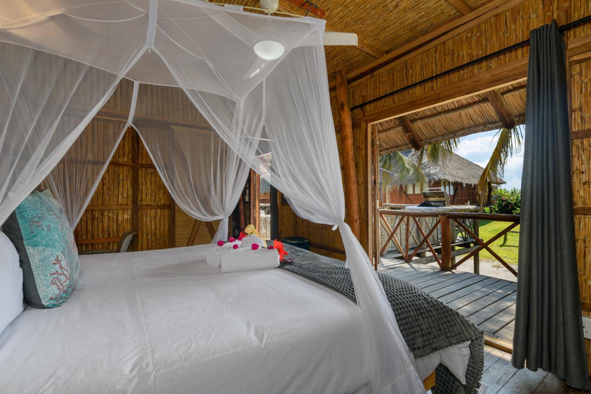 Ocean Pearl Beach Lodge วิลันคูลอส ภายนอก รูปภาพ