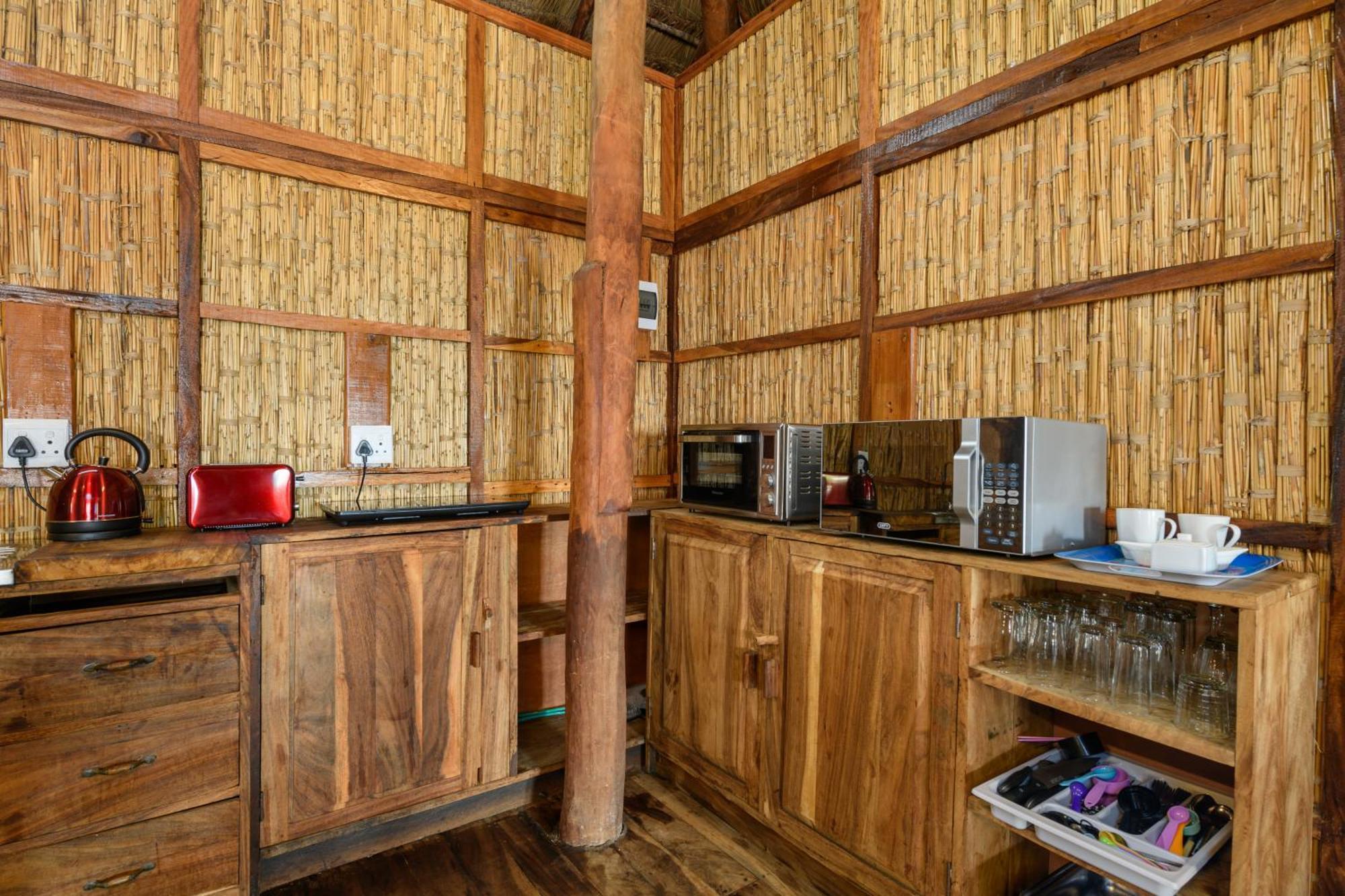 Ocean Pearl Beach Lodge วิลันคูลอส ภายนอก รูปภาพ